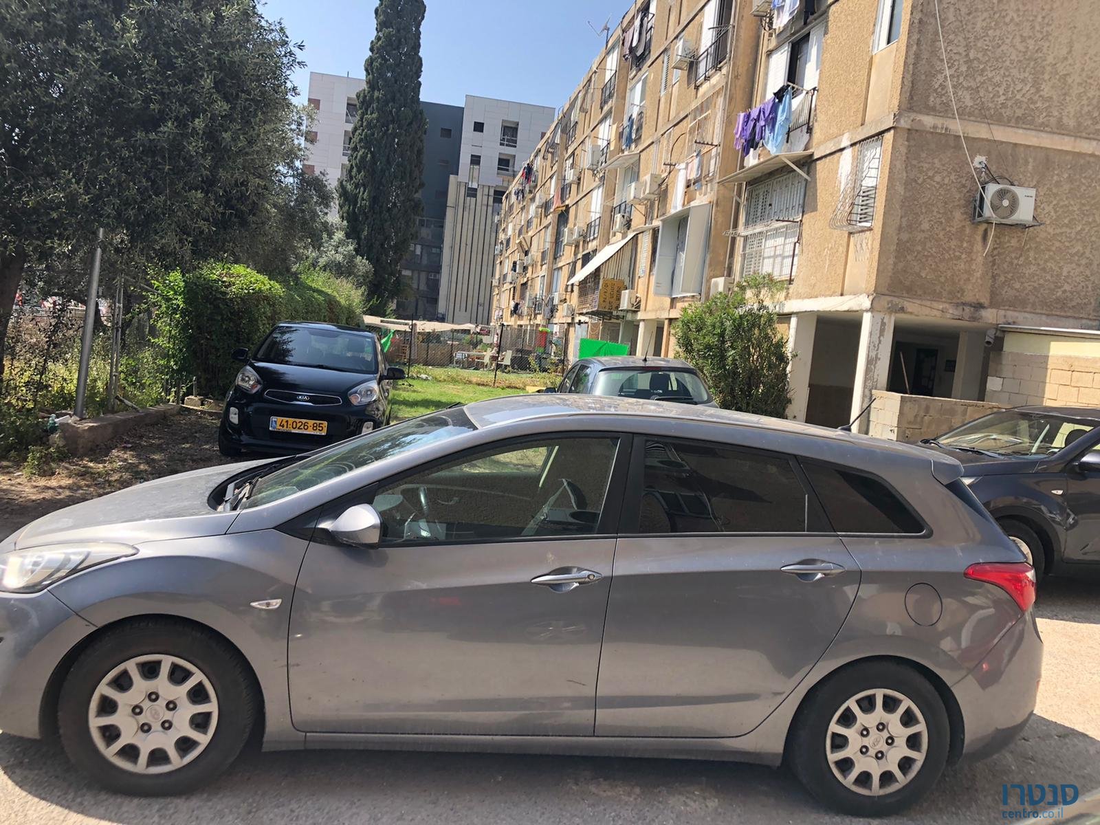 2013' Hyundai i30 Универсальный photo #3