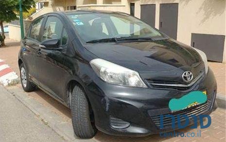 2012' Toyota Yaris טויוטה יאריס photo #1