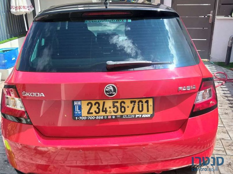 2017' Skoda Fabia סקודה פאביה photo #4