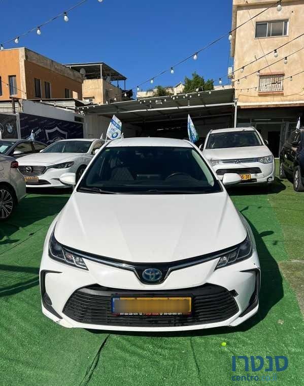 2020' Toyota Corolla טויוטה קורולה photo #1
