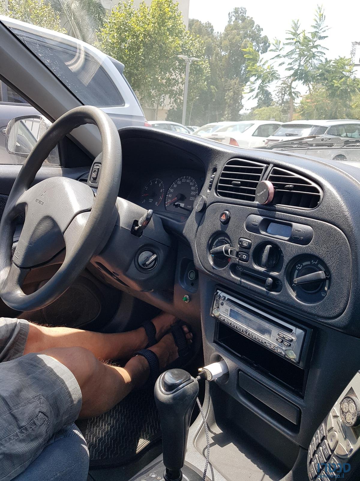 2000' Mitsubishi Lancer GLX photo #6