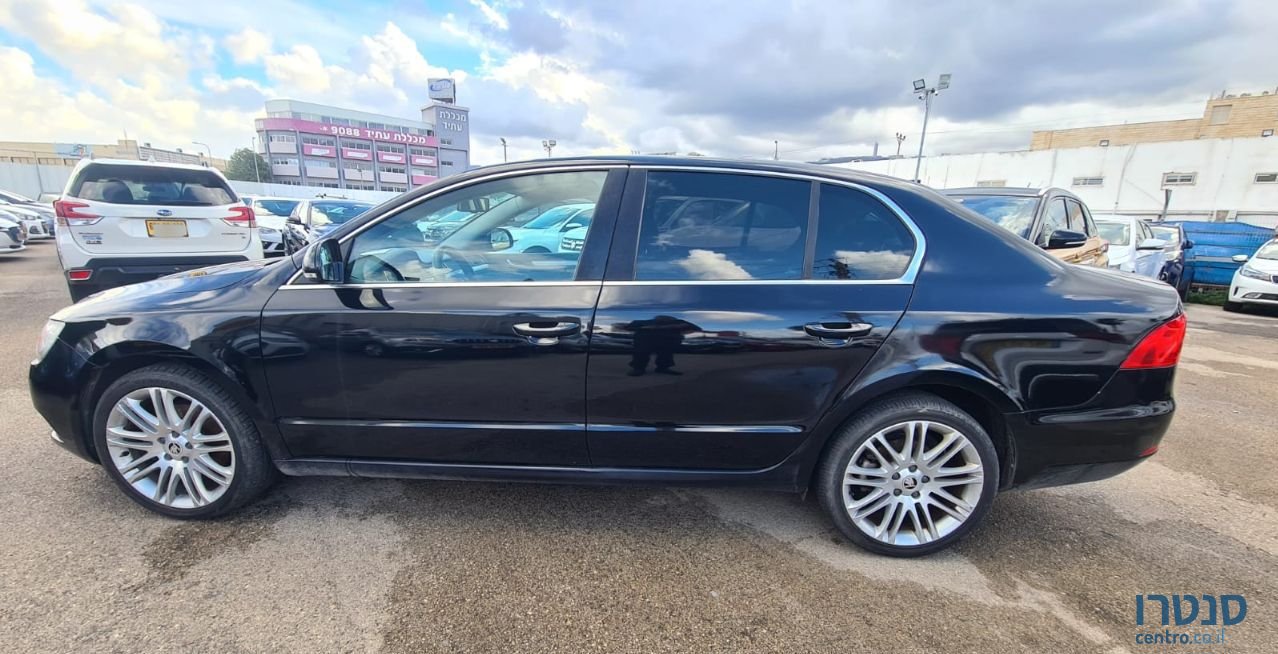2015' Skoda Superb סקודה סופרב photo #2