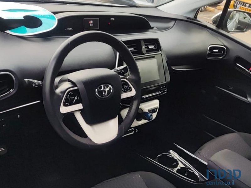 2019' Toyota Prius טויוטה פריוס photo #4