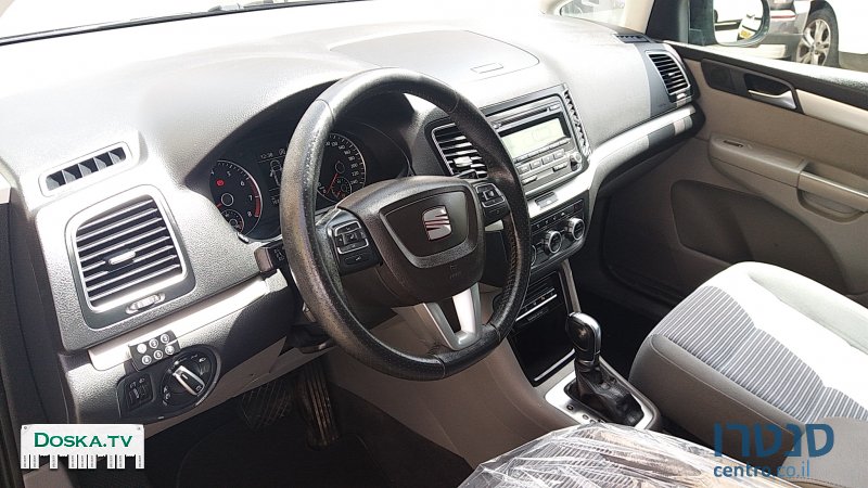 2014' SEAT Alhambra photo #3