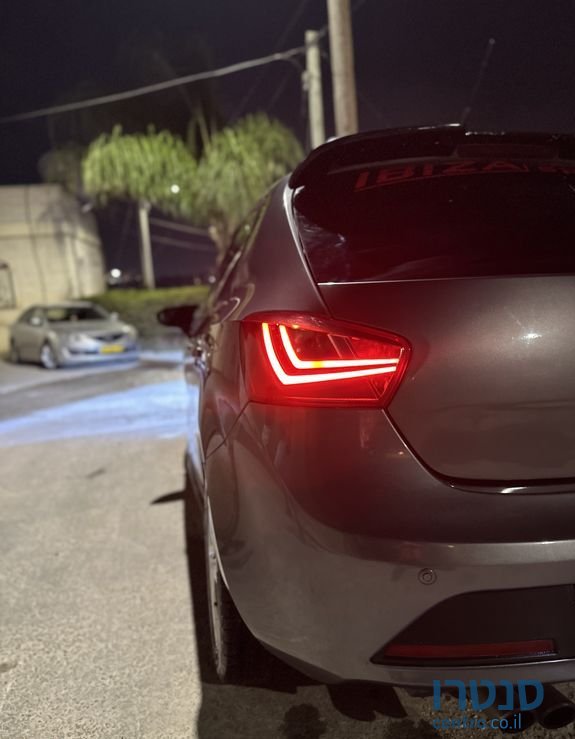 2012' SEAT Ibiza סיאט איביזה photo #3