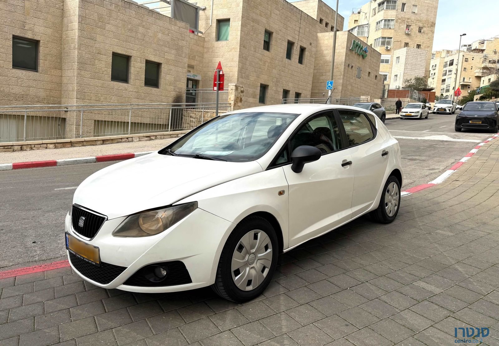 2011' SEAT Ibiza סיאט איביזה photo #1