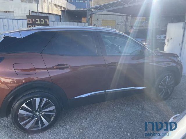 2019' Peugeot 3008 פיג'ו photo #4