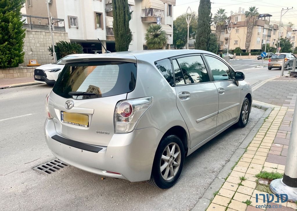 2010' Toyota Verso טויוטה ורסו photo #6