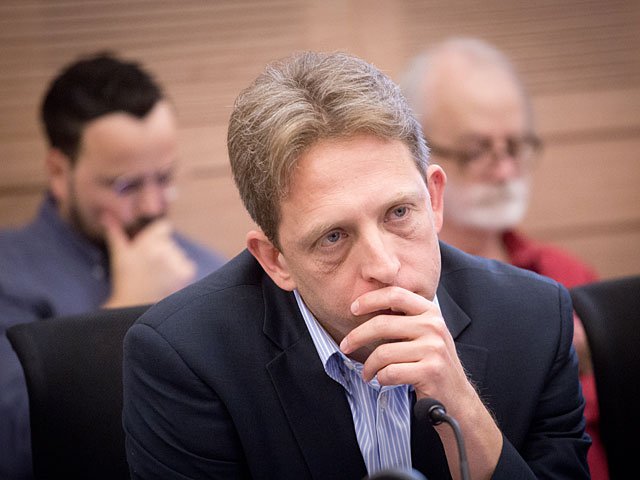 В результате ДТП в Тель-Авиве погибла мать депутата Кнессета Рои Фолькмана