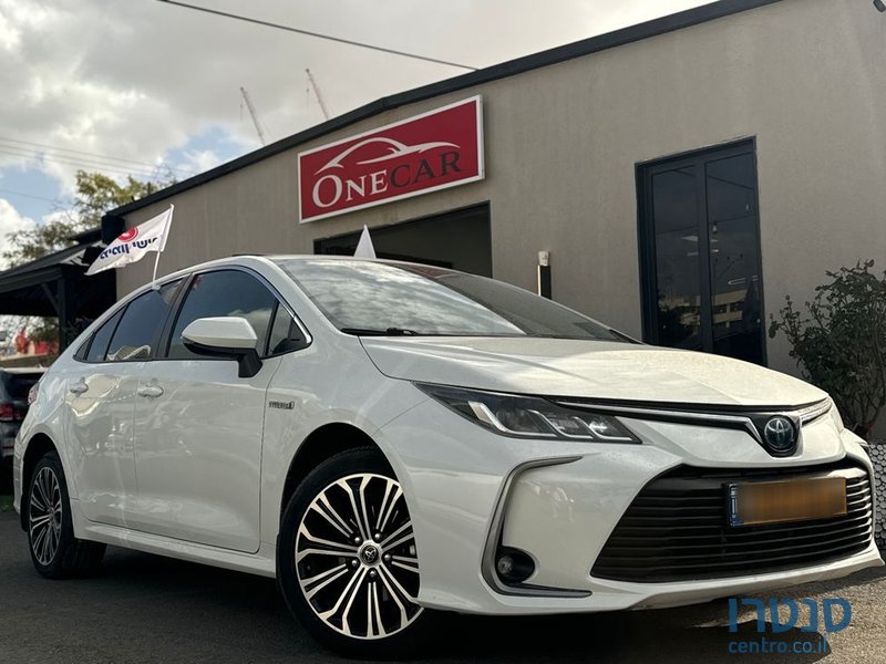 2019' Toyota Corolla טויוטה קורולה photo #1