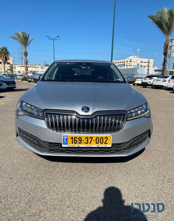 2020' Skoda Superb סקודה סופרב photo #1