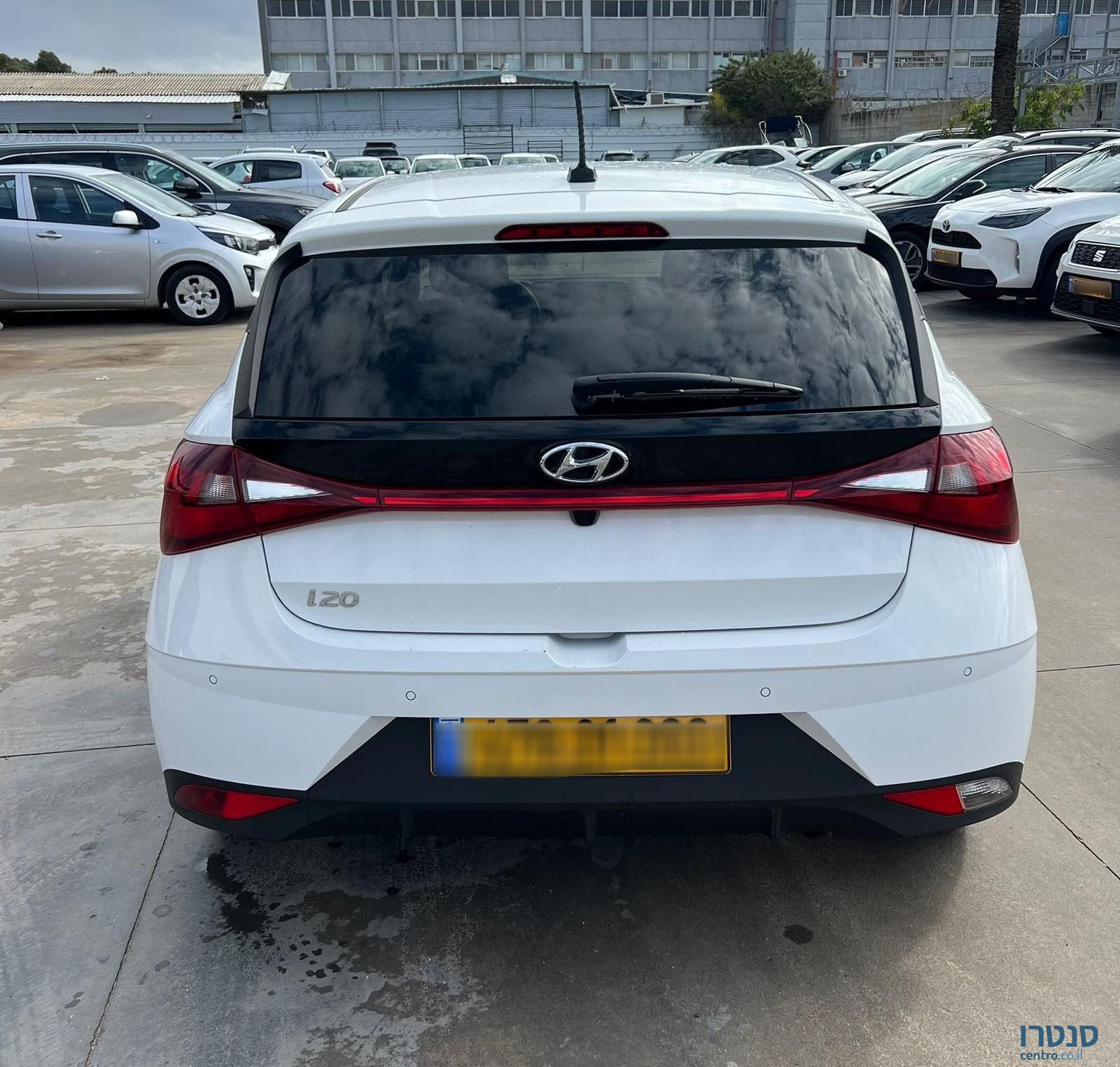 2023' Hyundai i20 יונדאי photo #2