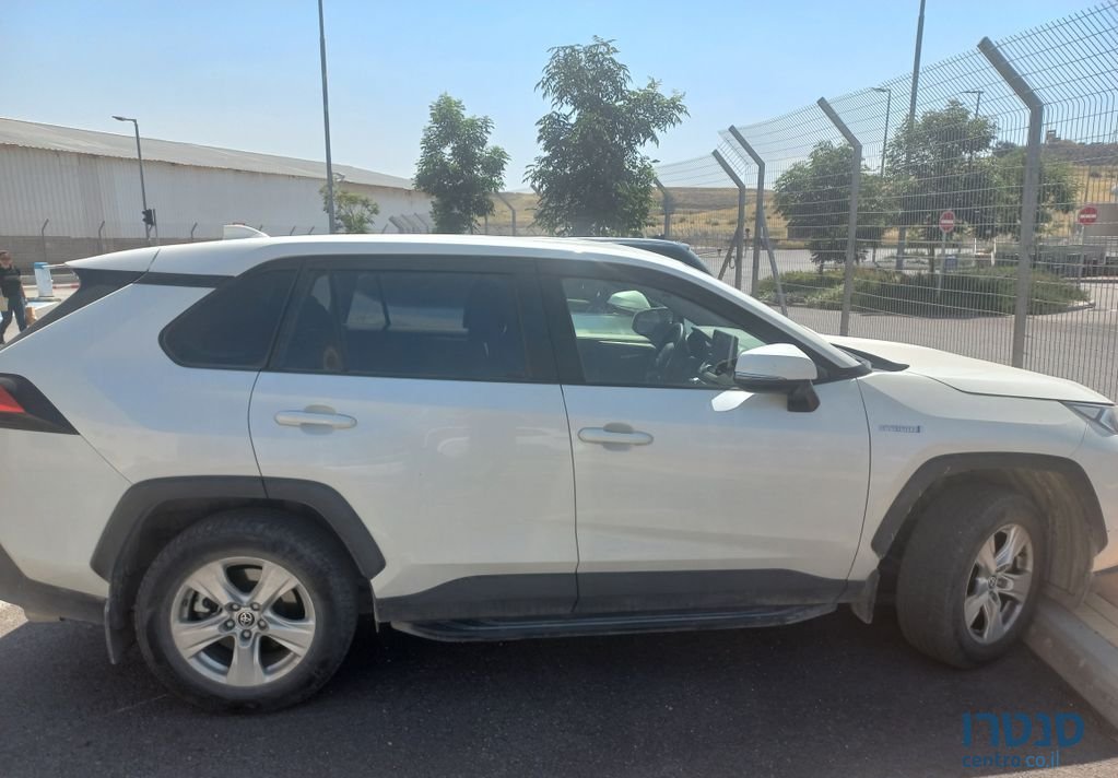 2021' Toyota RAV4 טויוטה photo #2