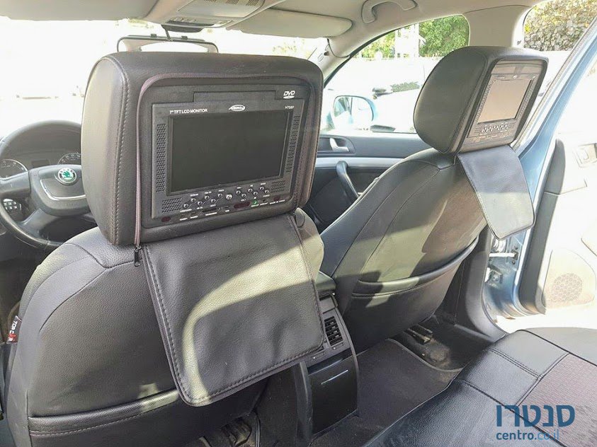 2010' Skoda Octavia photo #4