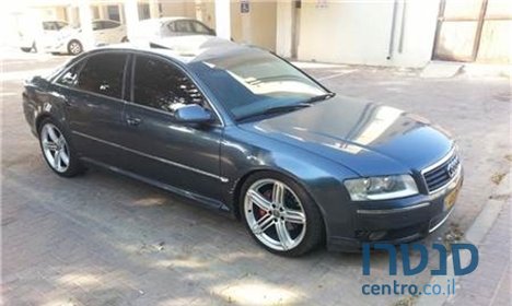 2004' Audi A8 photo #1