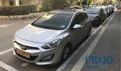 2013' Hyundai I30 i30 יונדאי photo #3