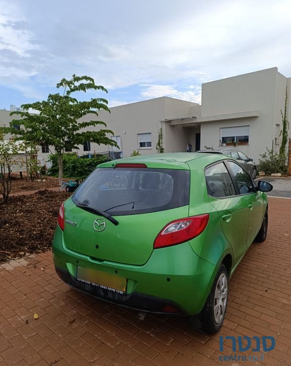 2010' Mazda 2 מאזדה photo #1