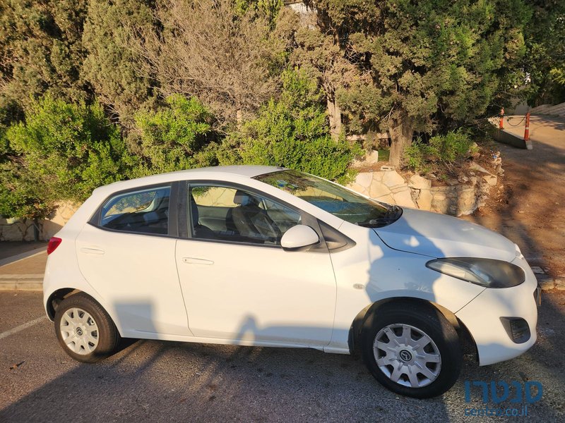 2012' Mazda 2 מאזדה photo #1