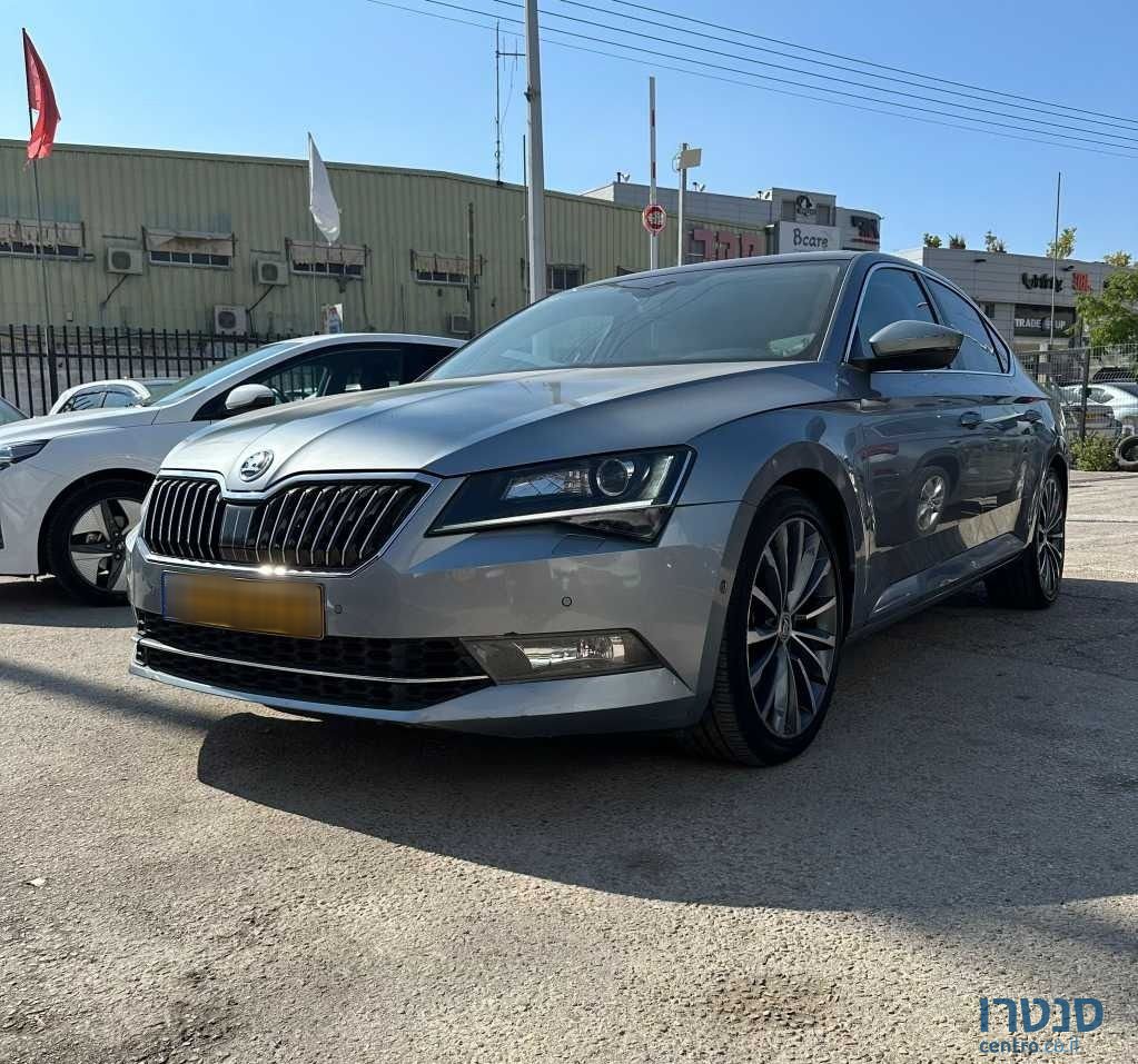 2019' Skoda Superb סקודה סופרב photo #6