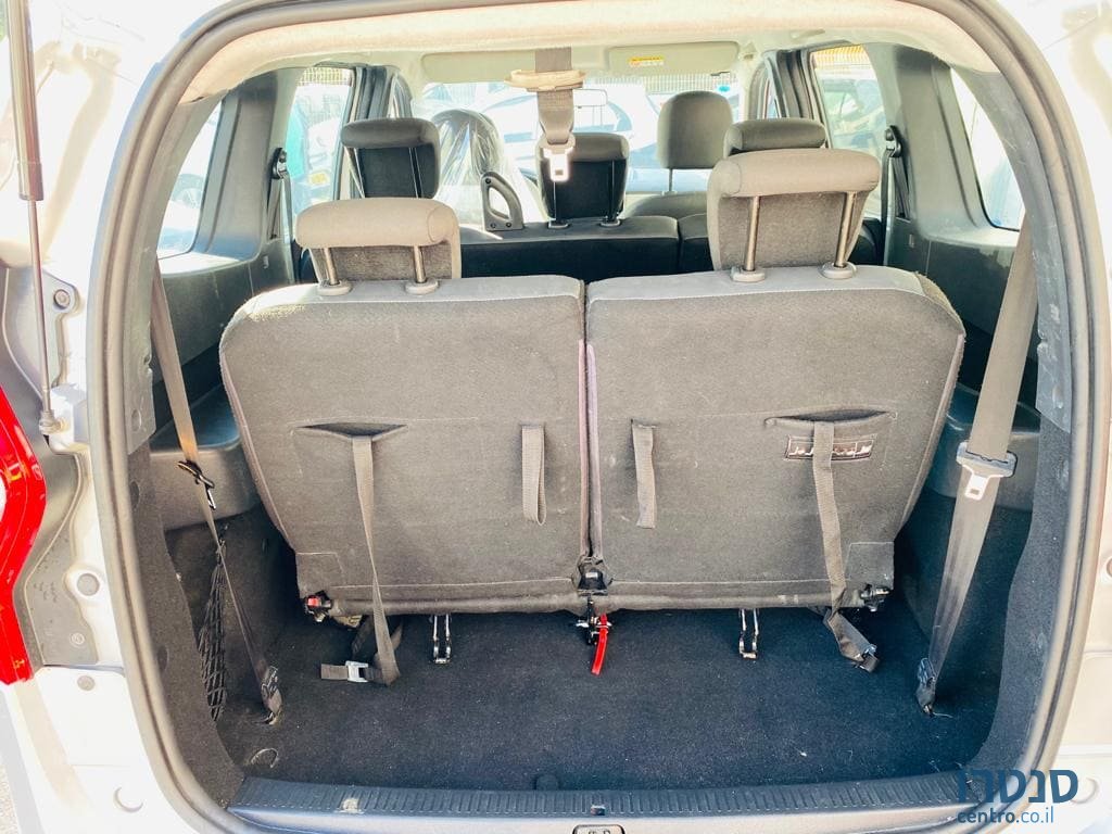 2015' Dacia LODGY photo #5