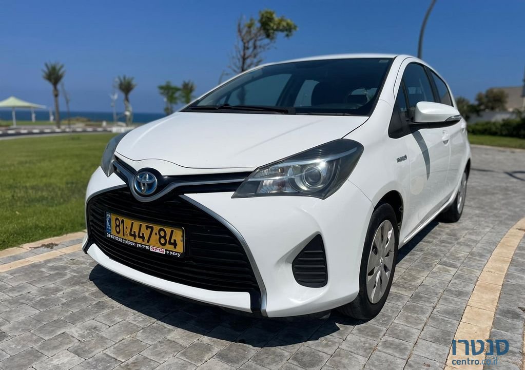 2016' Toyota Yaris טויוטה יאריס photo #1