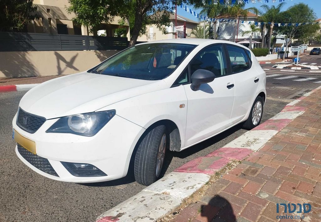 2013' SEAT Ibiza סיאט איביזה photo #2