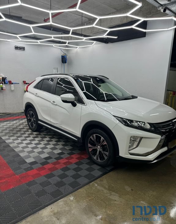 2018' Mitsubishi Eclipse Cross מיצובישי אקליפס קרוס photo #3