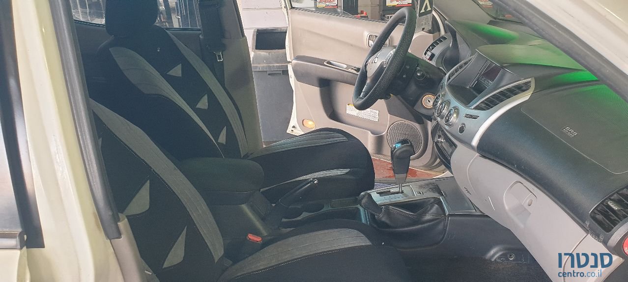 2013' Mitsubishi L200 מיצובישי האנטר photo #3