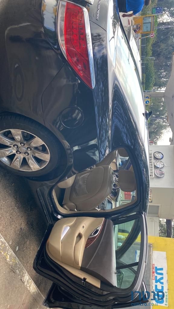 2010' Buick LaCross ביואיק לה קרוס photo #2