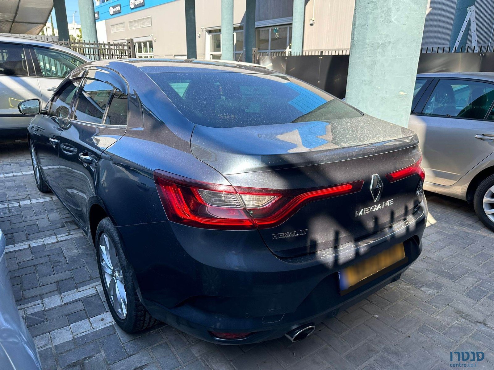 2017' Renault Megane photo #3
