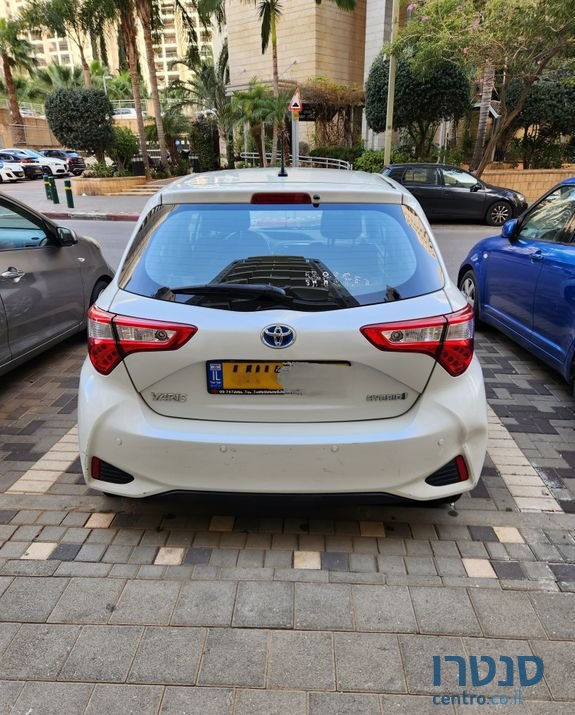 2018' Toyota Yaris טויוטה יאריס photo #2