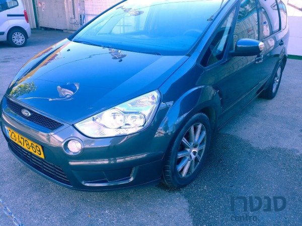 2009' Ford S-Max photo #1