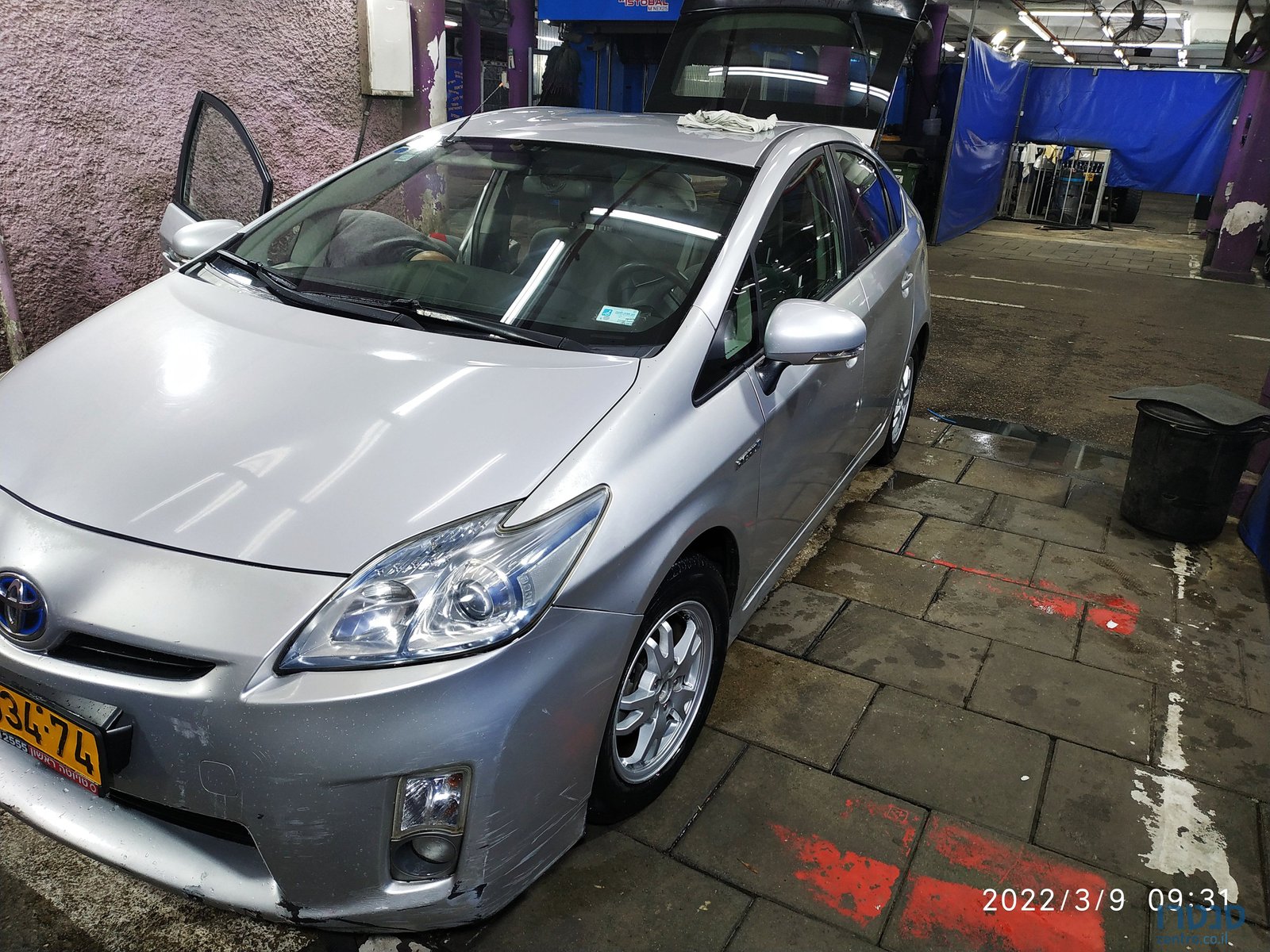 2010' Toyota Prius טויוטה פריוס photo #1