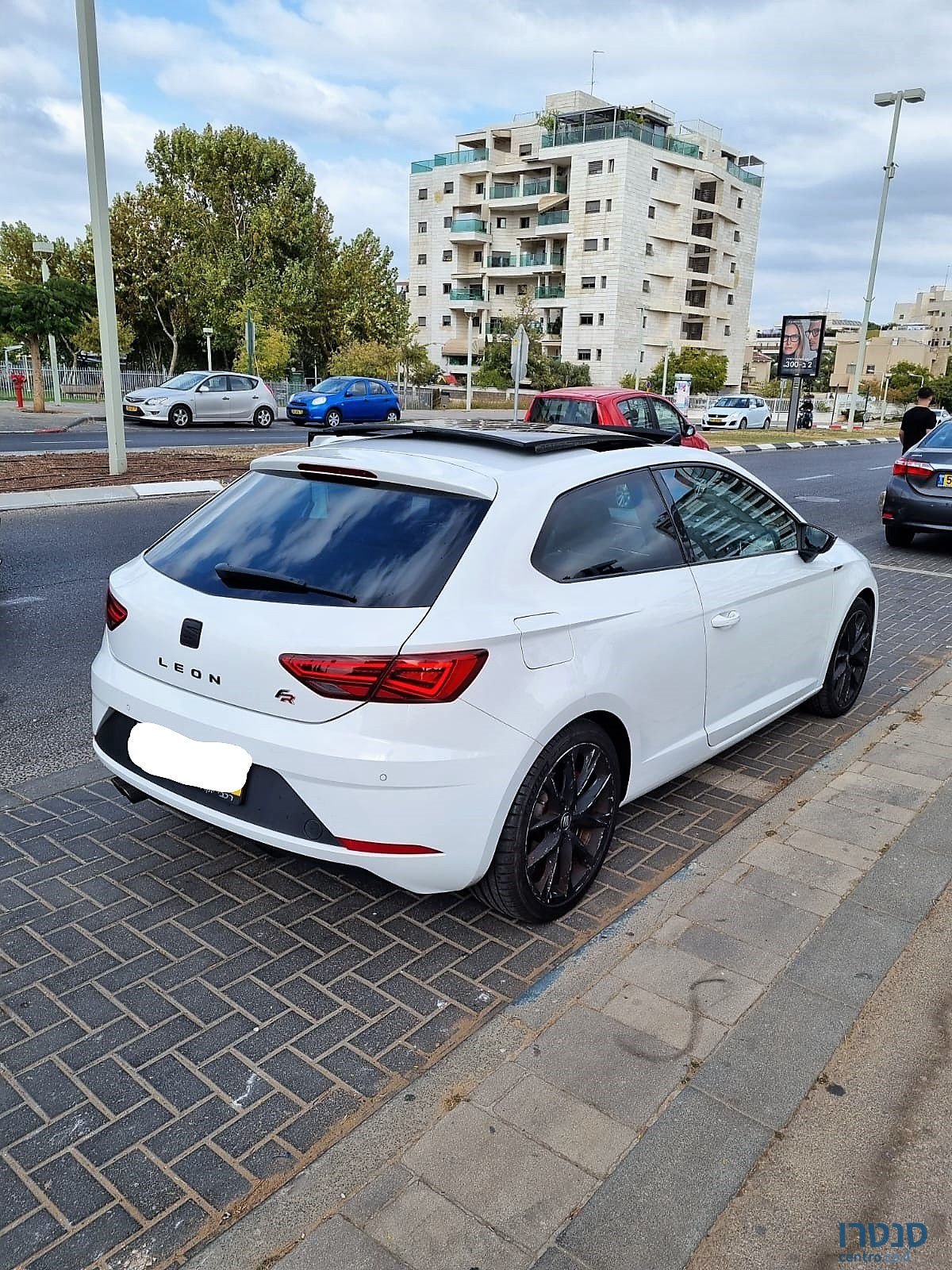 2017' SEAT Leon סיאט לאון photo #1