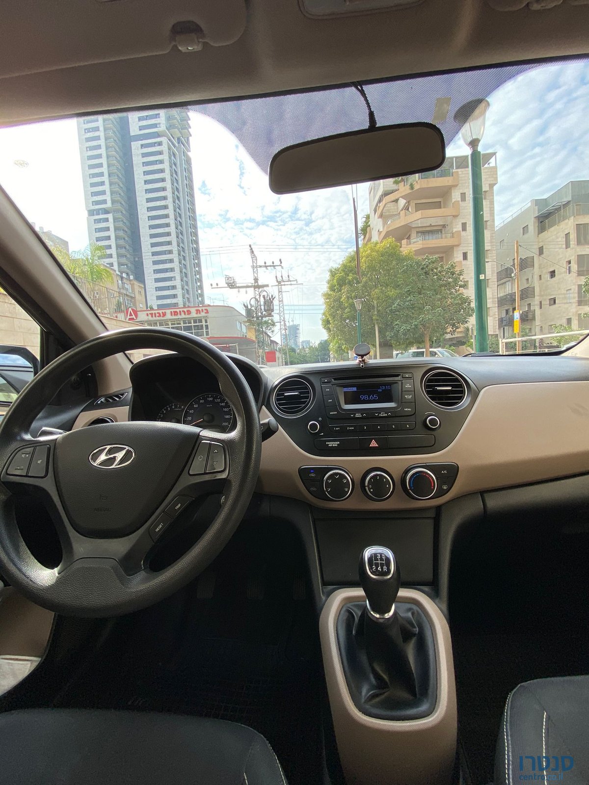 2015' Hyundai i10 יונדאי photo #5