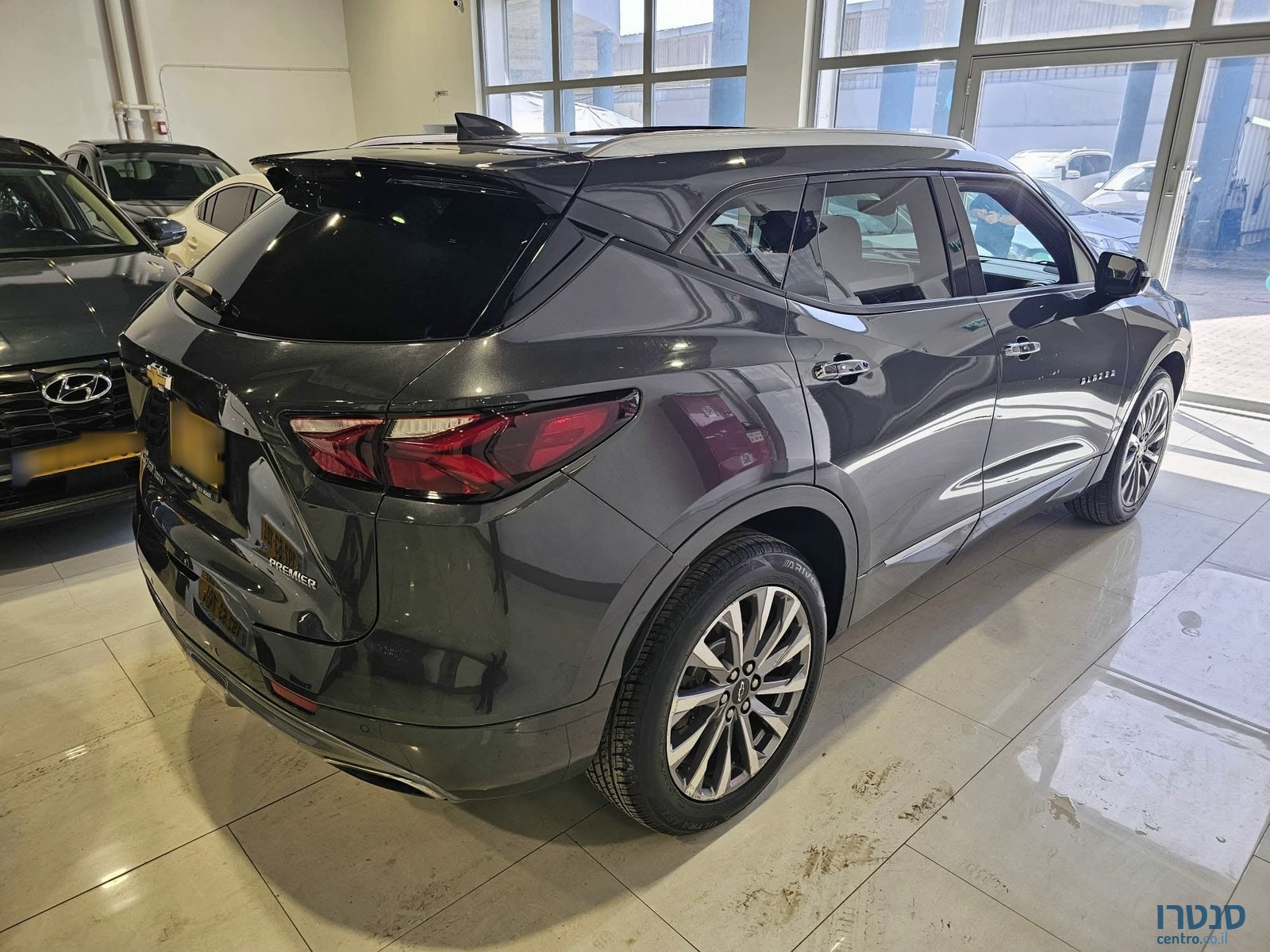 2023' Chevrolet Blazer photo #4