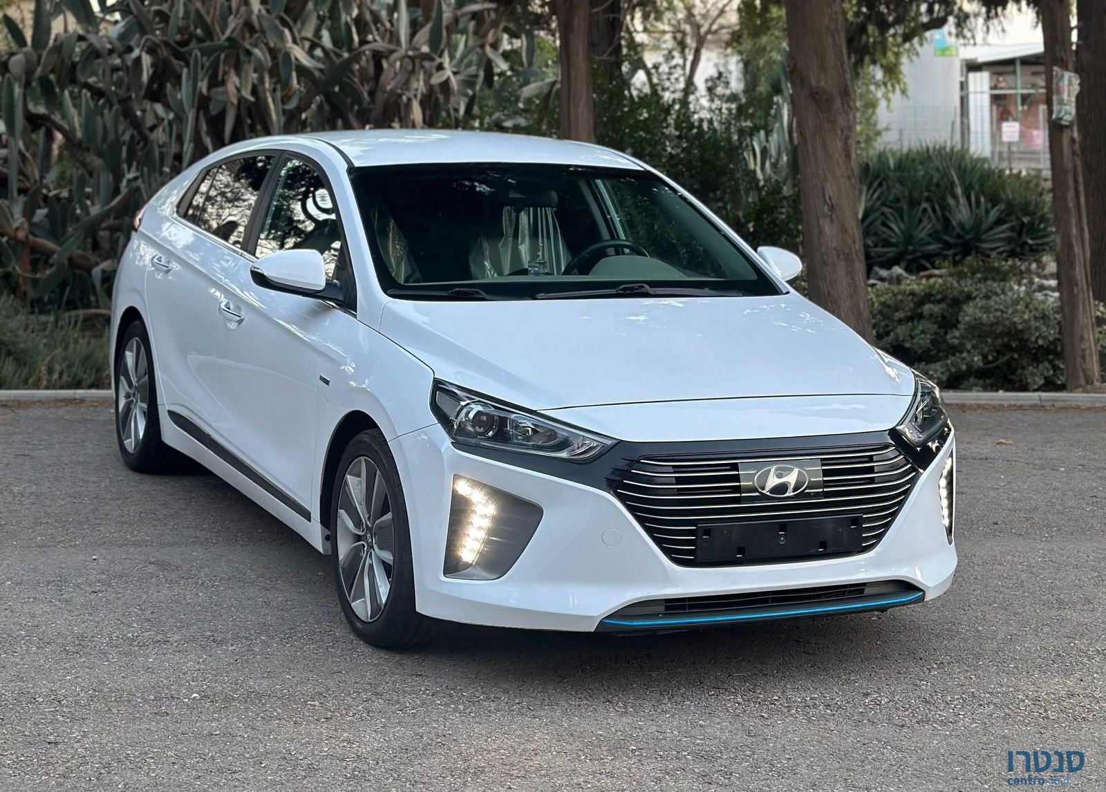 2017' Hyundai Ioniq יונדאי איוניק photo #2