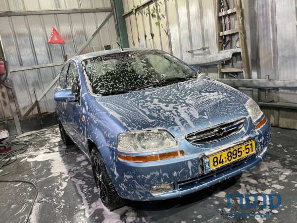 2004' Chevrolet Aveo photo #1