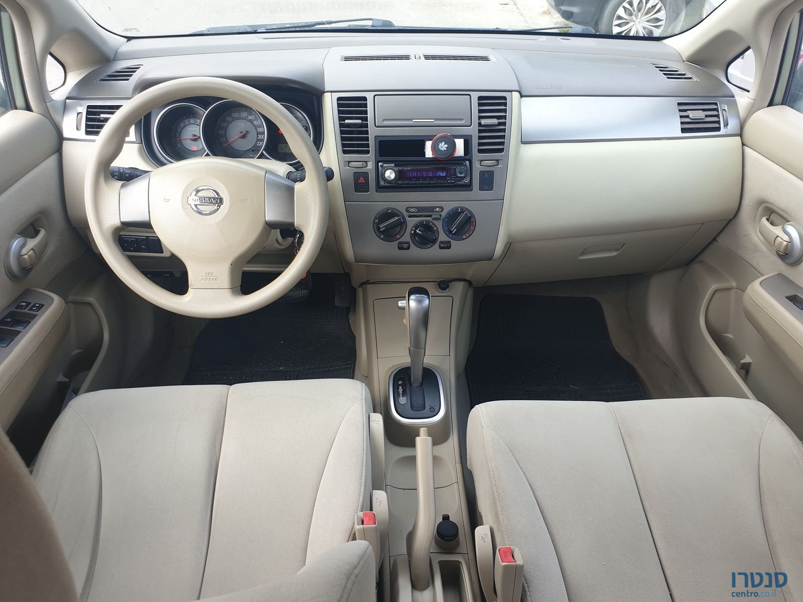 2008' Nissan Tiida photo #1