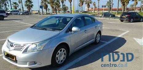 2009' Toyota Avensis סדן photo #2
