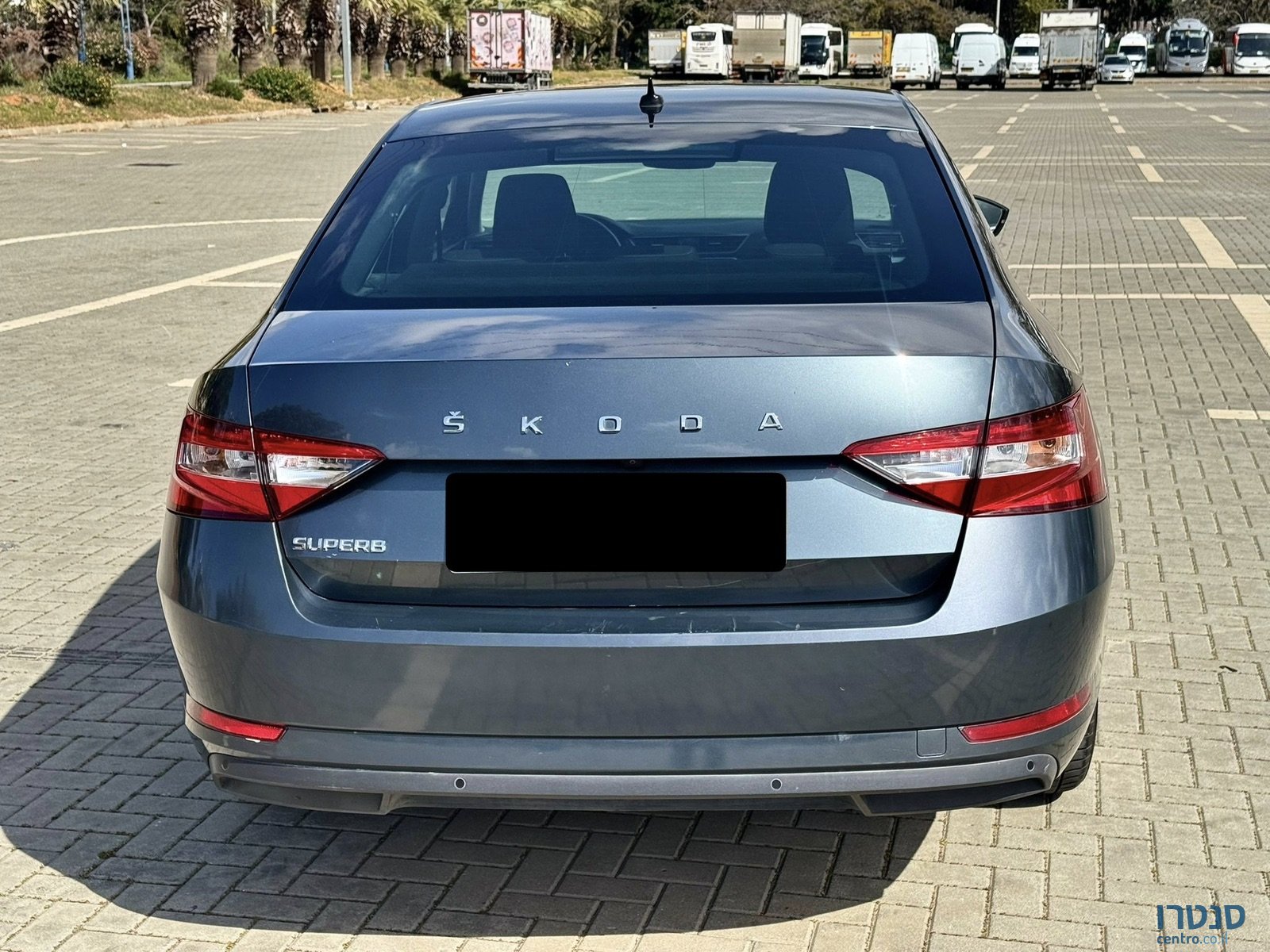 2021' Skoda Superb Ambition photo #4