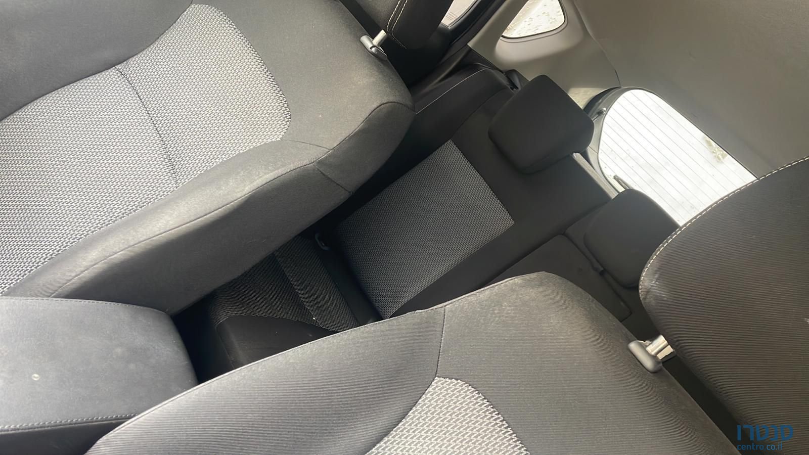 2015' Suzuki SX4 סוזוקי photo #4