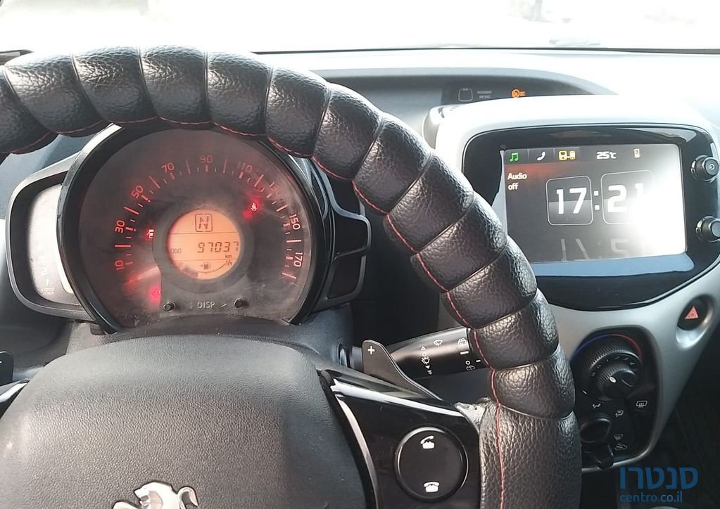 2016' Peugeot 108 פיג'ו photo #5