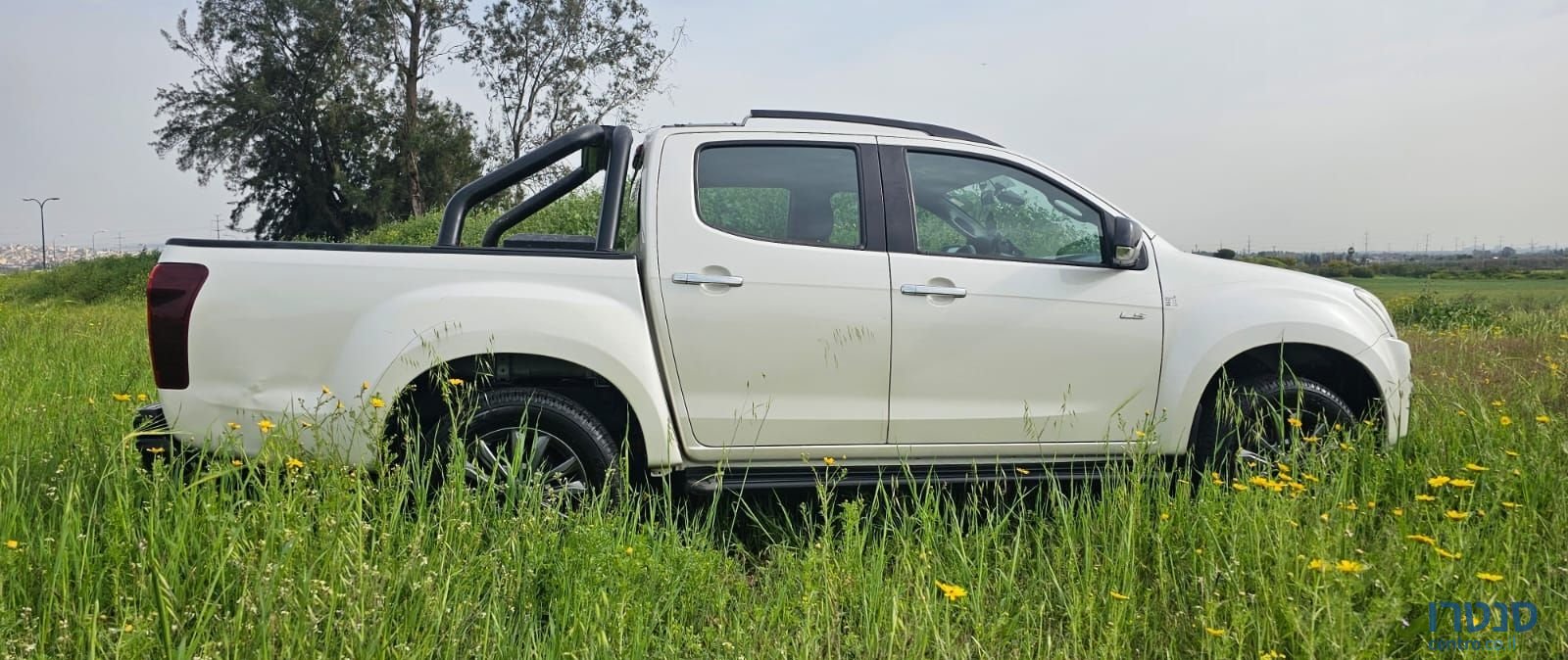 2020' Isuzu 4X4 D-Max איסוזו photo #3