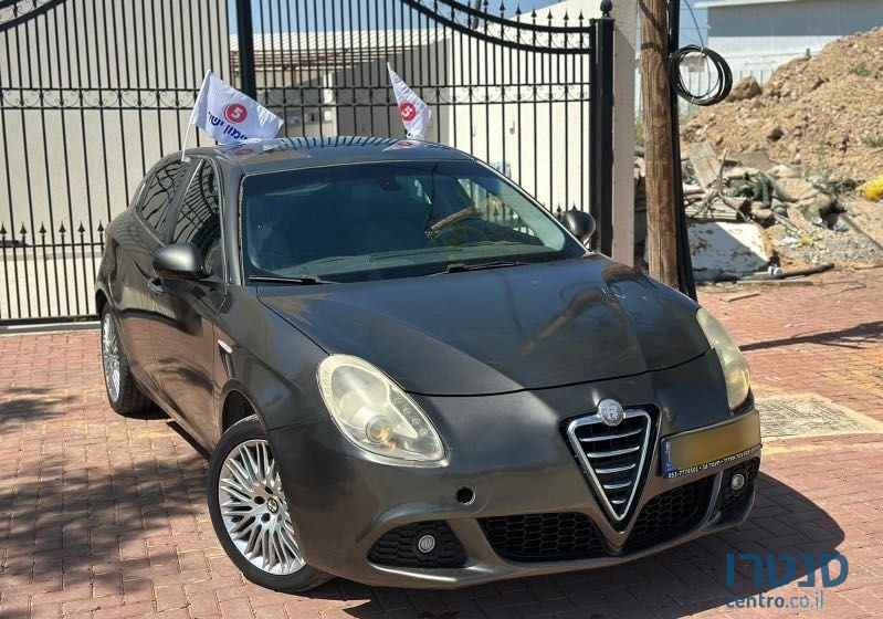 2011' Alfa Romeo Giulietta אלפא רומיאו ג'ולייטה photo #5