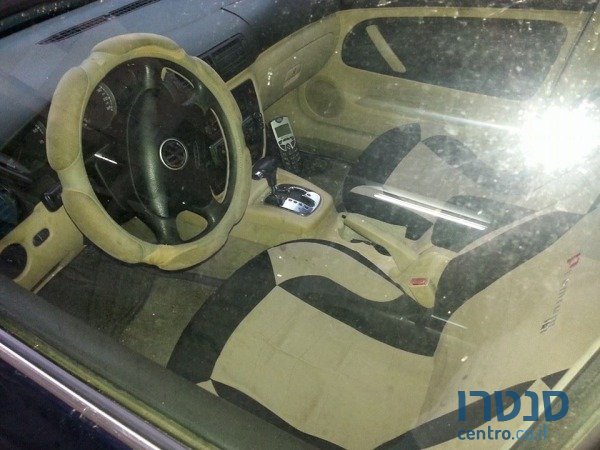 2002' Volkswagen Passat photo #3