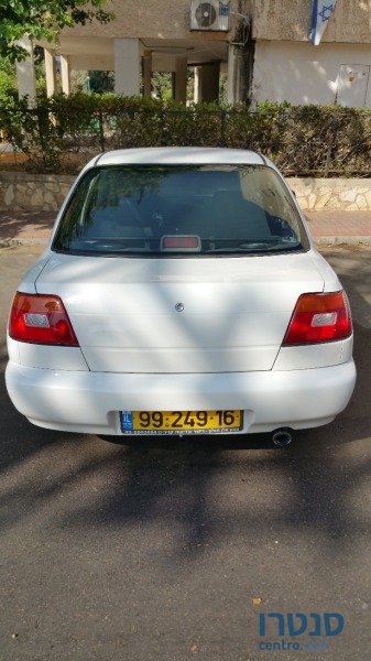 1999' Daihatsu Charade photo #3