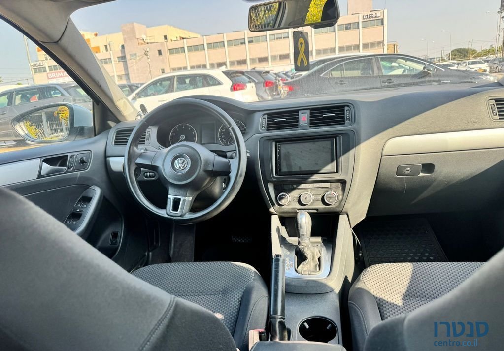 2014' Volkswagen Jetta פולקסווגן ג'טה photo #3