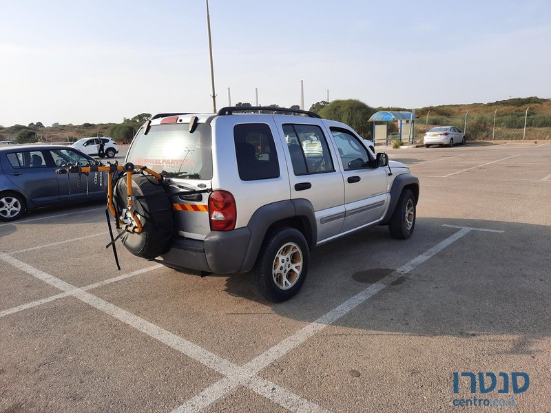 2003' Jeep Liberty photo #3