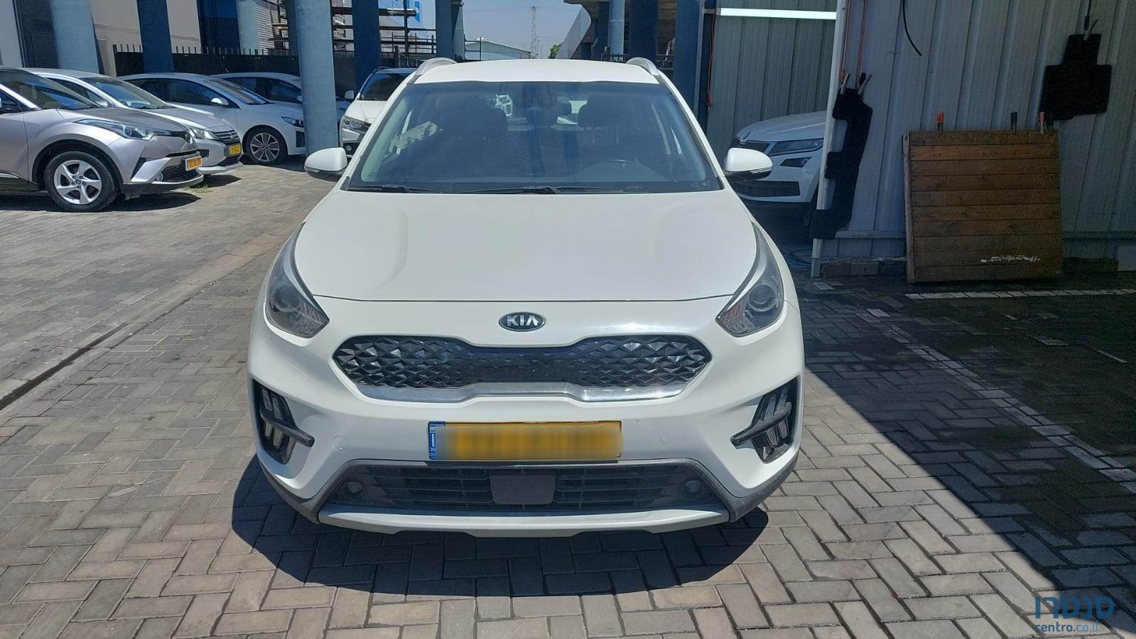 2017' Kia Niro photo #1